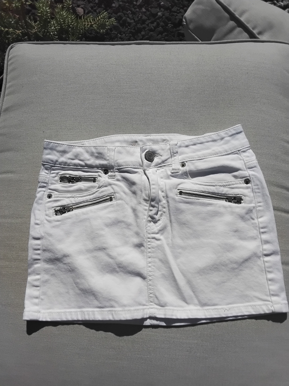 American Eagle Outfitters White Denim Mini Skirt with Silver Zippers
